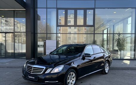 Mercedes-Benz E-Класс, 2012 год, 1 240 000 рублей, 1 фотография