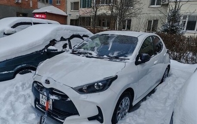 Toyota Yaris, 2021 год, 1 100 000 рублей, 1 фотография