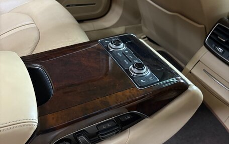 Audi A8, 2014 год, 2 300 000 рублей, 13 фотография