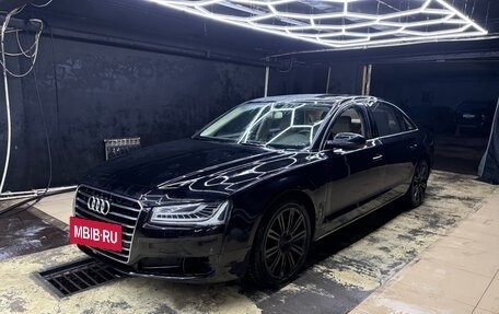 Audi A8, 2014 год, 2 300 000 рублей, 7 фотография