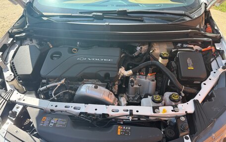 Chevrolet Volt II, 2017 год, 1 950 000 рублей, 13 фотография