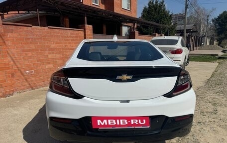 Chevrolet Volt II, 2017 год, 1 950 000 рублей, 14 фотография