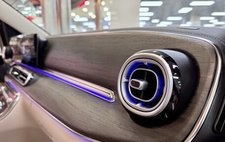 Mercedes-Benz V-Класс, 2025 год, 12 999 000 рублей, 10 фотография