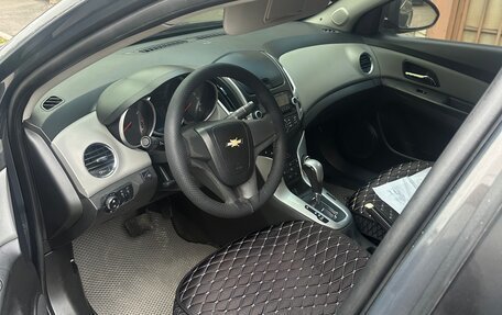 Chevrolet Cruze II, 2013 год, 670 000 рублей, 3 фотография