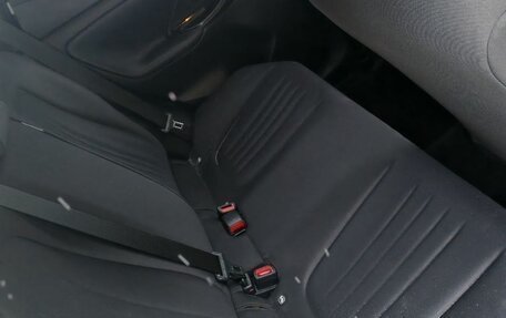 Toyota Yaris, 2021 год, 1 100 000 рублей, 8 фотография