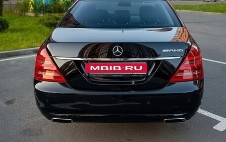 Mercedes-Benz S-Класс, 2009 год, 1 900 000 рублей, 4 фотография