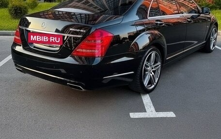 Mercedes-Benz S-Класс, 2009 год, 1 900 000 рублей, 6 фотография