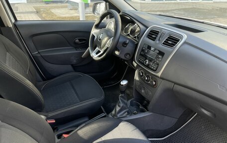 Renault Logan II, 2021 год, 750 000 рублей, 10 фотография