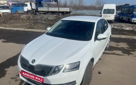 Skoda Octavia, 2018 год, 1 700 000 рублей, 10 фотография