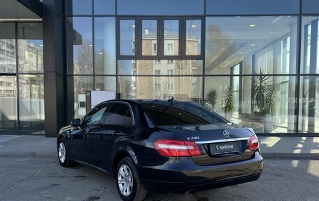 Mercedes-Benz E-Класс, 2012 год, 1 240 000 рублей, 7 фотография