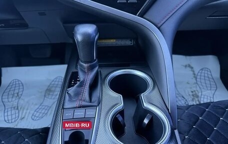 Toyota Camry, 2021 год, 3 650 000 рублей, 15 фотография