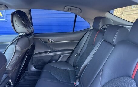 Toyota Camry, 2021 год, 3 650 000 рублей, 19 фотография