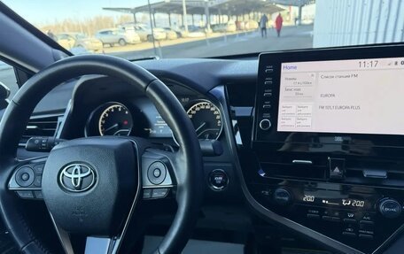 Toyota Camry, 2021 год, 3 650 000 рублей, 18 фотография