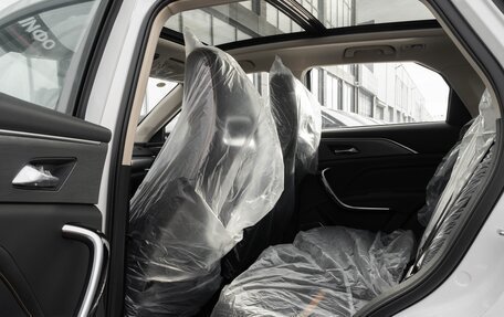 FAW Bestune T77, 2024 год, 1 650 000 рублей, 13 фотография