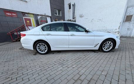 BMW 5 серия, 2018 год, 2 710 000 рублей, 6 фотография