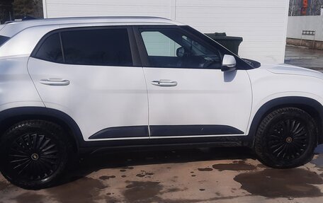 Hyundai Creta, 2024 год, 2 300 000 рублей, 6 фотография