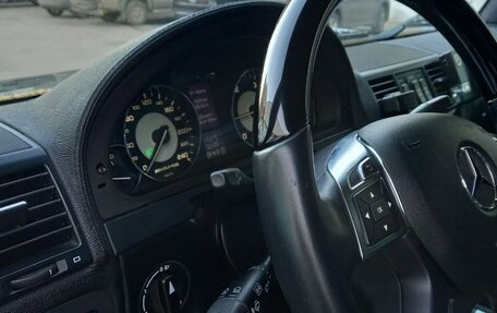 Mercedes-Benz G-Класс W463 рестайлинг _ii, 2002 год, 3 400 000 рублей, 15 фотография