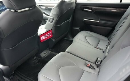 Toyota Highlander, 2026 год, 6 600 000 рублей, 13 фотография