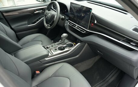Toyota Highlander, 2026 год, 6 600 000 рублей, 12 фотография