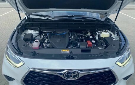 Toyota Highlander, 2026 год, 6 600 000 рублей, 9 фотография