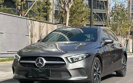 Mercedes-Benz A-Класс, 2021 год, 1 499 000 рублей, 2 фотография