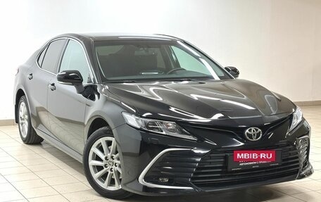 Toyota Camry, 2021 год, 3 050 000 рублей, 3 фотография