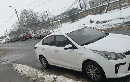 KIA Rio IV, 2020 год, 1 100 000 рублей, 3 фотография