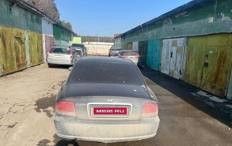 Hyundai Sonata IV рестайлинг, 2005 год, 250 000 рублей, 5 фотография