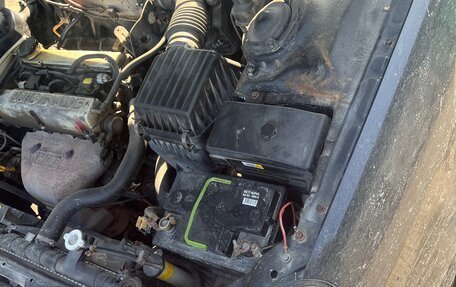 Hyundai Sonata IV рестайлинг, 2005 год, 250 000 рублей, 14 фотография