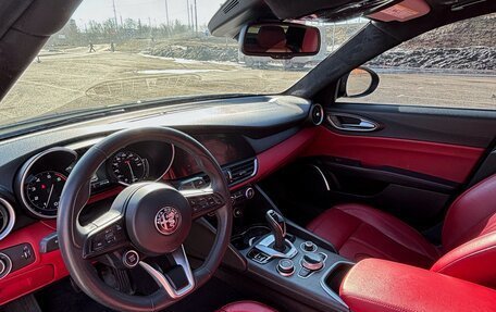 Alfa Romeo Giulia II, 2021 год, 3 600 000 рублей, 3 фотография