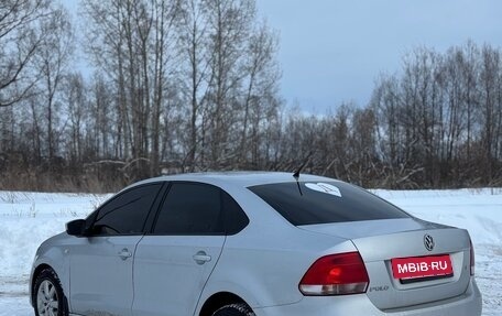 Volkswagen Polo VI (EU Market), 2013 год, 715 000 рублей, 4 фотография