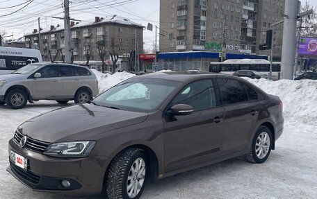 Volkswagen Jetta VI, 2013 год, 770 000 рублей, 4 фотография