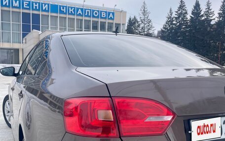 Volkswagen Jetta VI, 2013 год, 770 000 рублей, 13 фотография