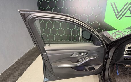 BMW 3 серия, 2021 год, 4 700 000 рублей, 11 фотография