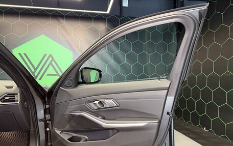 BMW 3 серия, 2021 год, 4 700 000 рублей, 24 фотография