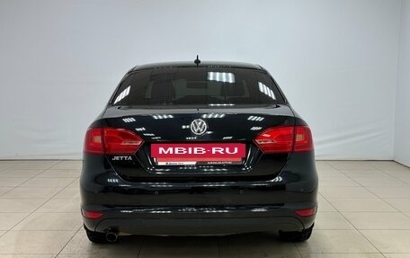 Volkswagen Jetta VI, 2013 год, 800 000 рублей, 5 фотография