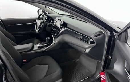 Toyota Camry, 2021 год, 3 100 000 рублей, 12 фотография