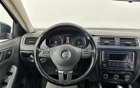 Volkswagen Jetta VI, 2013 год, 800 000 рублей, 11 фотография