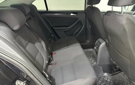 Volkswagen Jetta VI, 2013 год, 800 000 рублей, 15 фотография