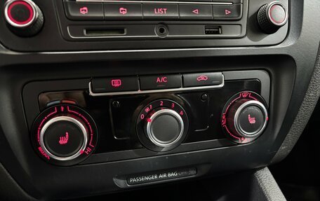 Volkswagen Jetta VI, 2013 год, 800 000 рублей, 18 фотография