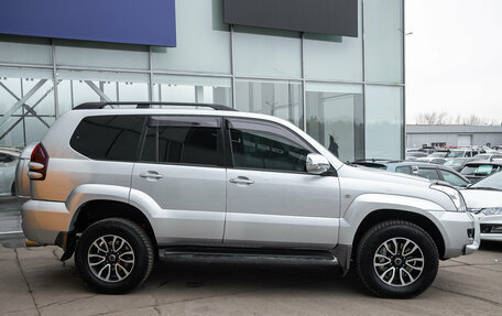 Toyota Land Cruiser Prado 120 рестайлинг, 2003 год, 1 849 000 рублей, 7 фотография