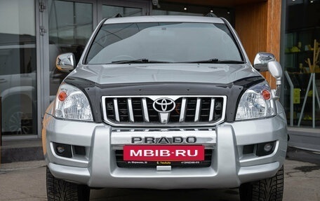 Toyota Land Cruiser Prado 120 рестайлинг, 2003 год, 1 849 000 рублей, 5 фотография