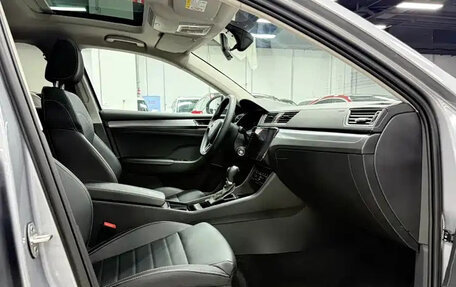 Skoda Superb III рестайлинг, 2021 год, 1 599 000 рублей, 6 фотография