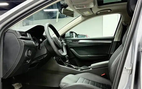 Skoda Superb III рестайлинг, 2021 год, 1 599 000 рублей, 14 фотография