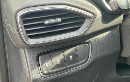 Hyundai Santa Fe IV, 2019 год, 2 620 000 рублей, 13 фотография