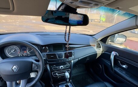 Renault Latitude I, 2012 год, 1 049 000 рублей, 22 фотография