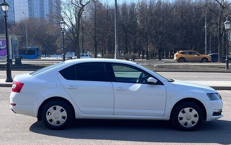 Skoda Octavia, 2020 год, 1 000 000 рублей, 5 фотография