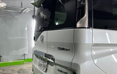 Honda Stepwgn IV, 2019 год, 2 390 000 рублей, 6 фотография