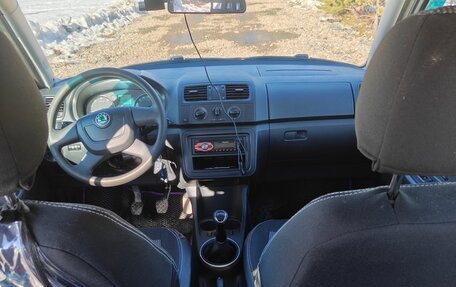 Skoda Fabia II, 2011 год, 480 000 рублей, 14 фотография