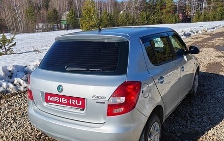 Skoda Fabia II, 2011 год, 480 000 рублей, 3 фотография